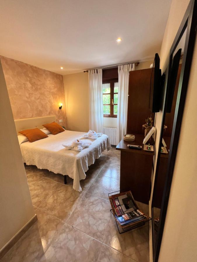 Hostal La Ruta Cain Exterior photo